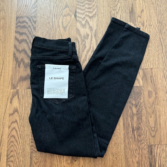 Frame Le Shape Le High Jeans - Picture 1 of 10